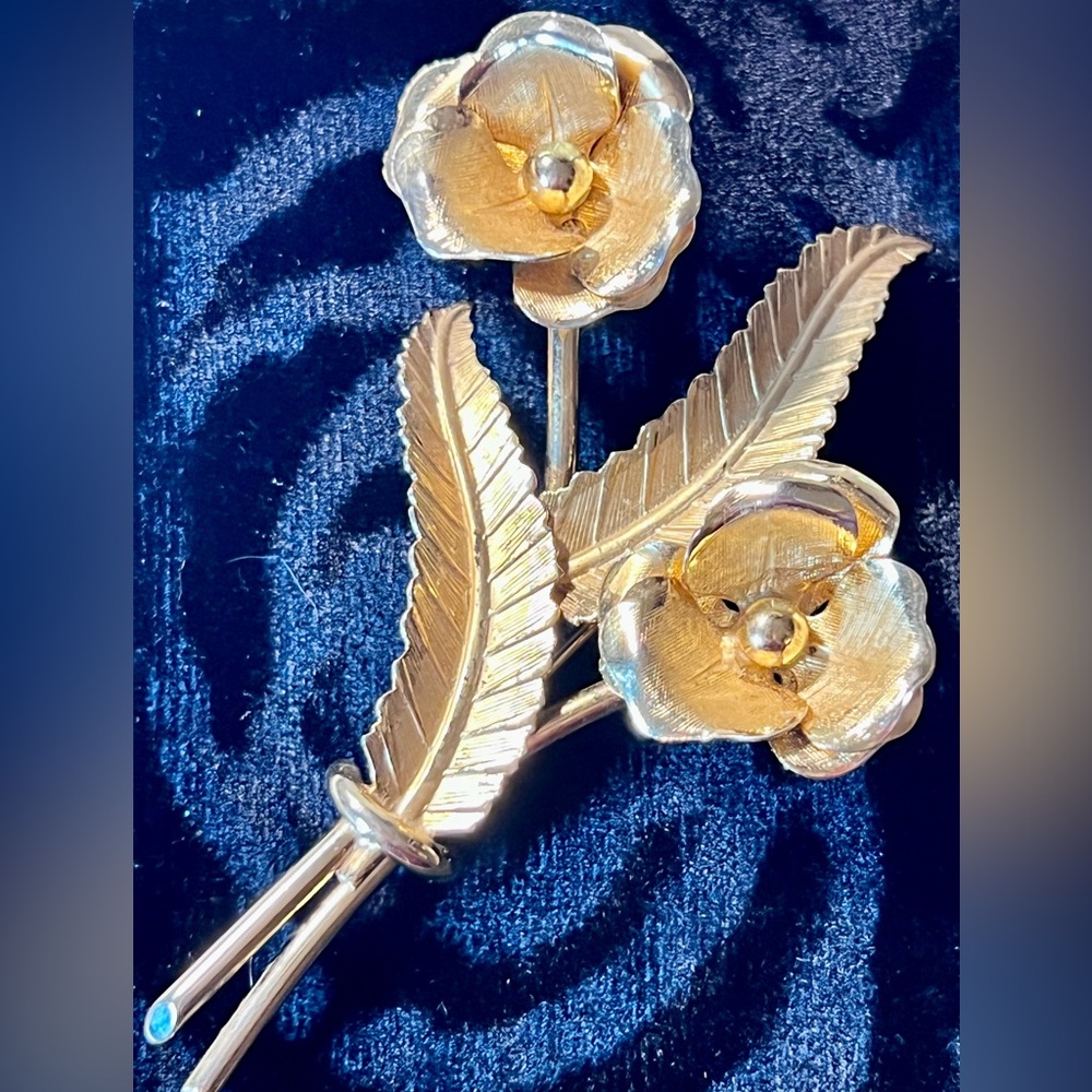 Vintage Cora Floral Pin Brooch